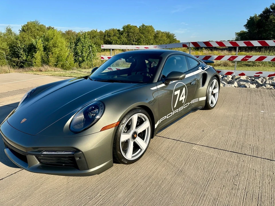 2025 Porsche 992 Turbo - Image 2 of 12