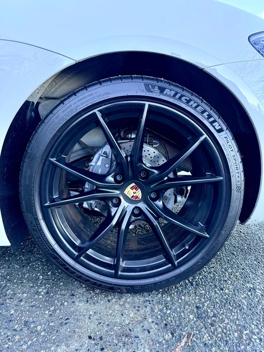 2025 Porsche 718 Boxster - Image 15 of 19