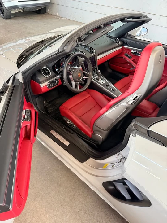 2025 Porsche 718 Boxster - Image 19 of 19