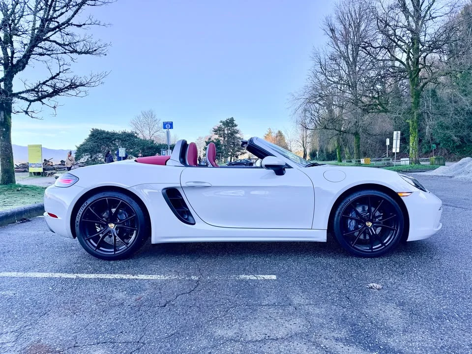 2025 Porsche 718 Boxster - Image 6 of 19