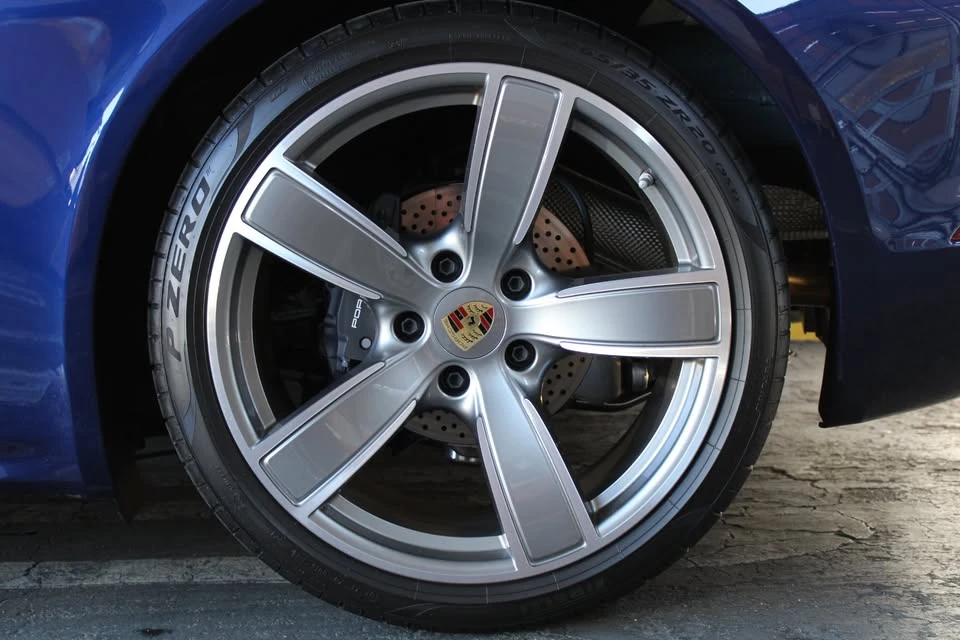 2025 Porsche 718 Cayman - Image 16 of 19