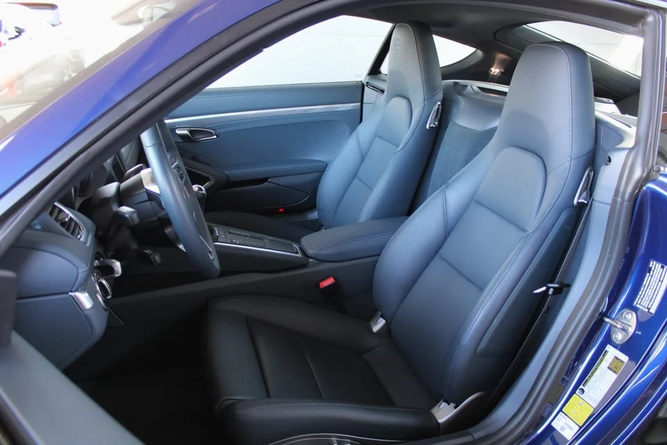 2025 Porsche 718 Cayman - Image 3 of 19