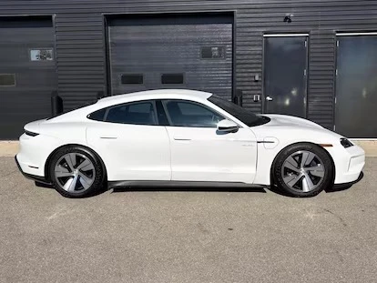 2025 Porsche Taycan - Image 6 of 19