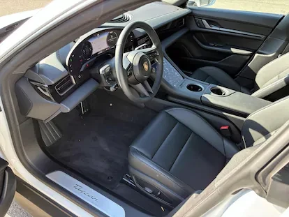 2025 Porsche Taycan - Image 11 of 19