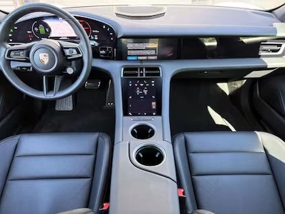 2025 Porsche Taycan - Image 10 of 19