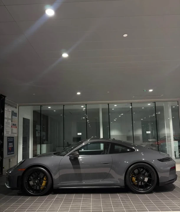 2025 Porsche 992 GT3 - Image 2 of 7