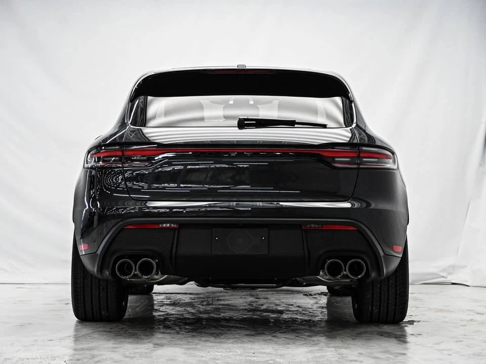 2025 Porsche Macan - Image 4 of 15