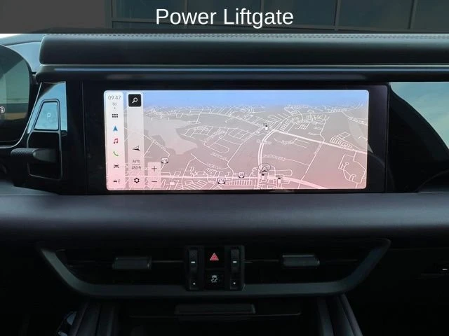 2025 Porsche Macan Electric - Image 7 of 20