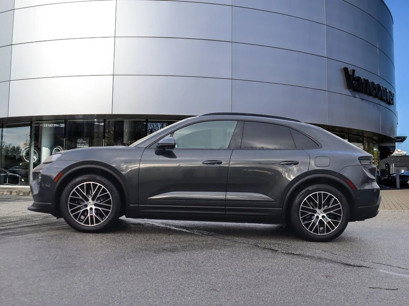 2025 Porsche Macan Electric - Image 2 of 20