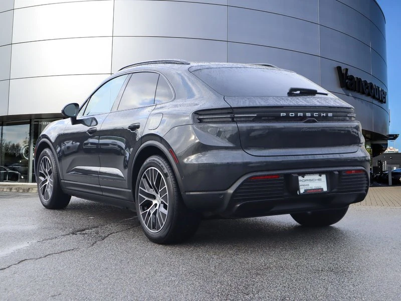 2025 Porsche Macan Electric - Image 3 of 20