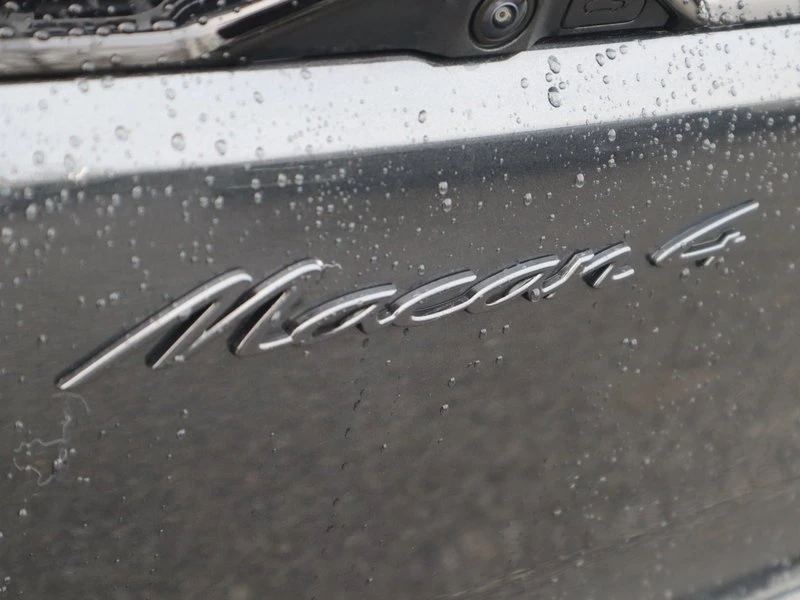 2025 Porsche Macan Electric - Image 20 of 20