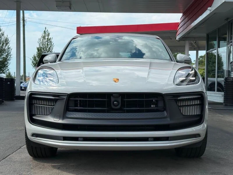 2025 Porsche Macan GTS - Image 7 of 14