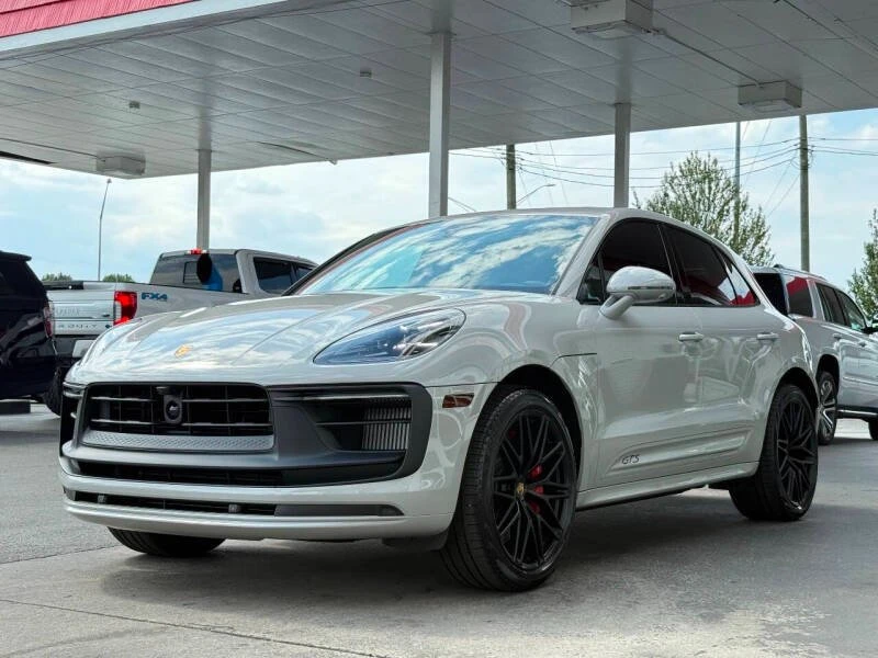 2025 Porsche Macan GTS - Image 6 of 14