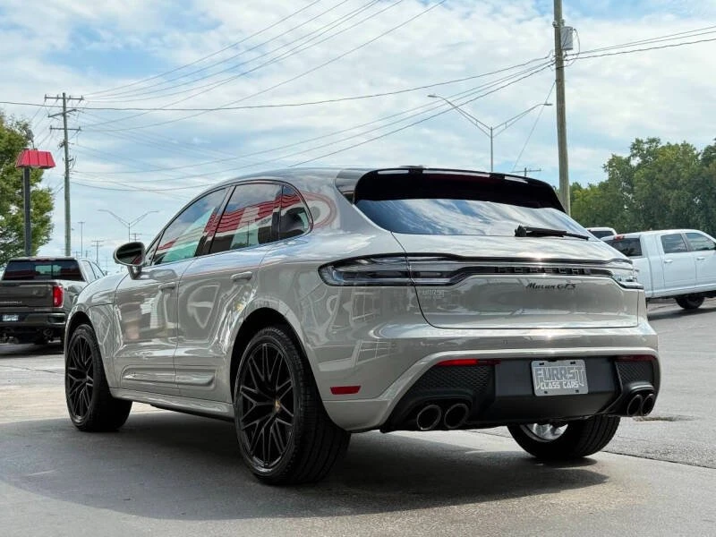 2025 Porsche Macan GTS - Image 5 of 14