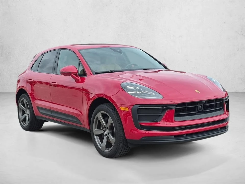 2025 Porsche Macan T - Image 3 of 19