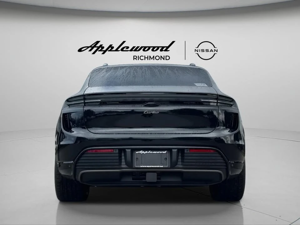 2025 Porsche Macan Turbo - Image 4 of 20