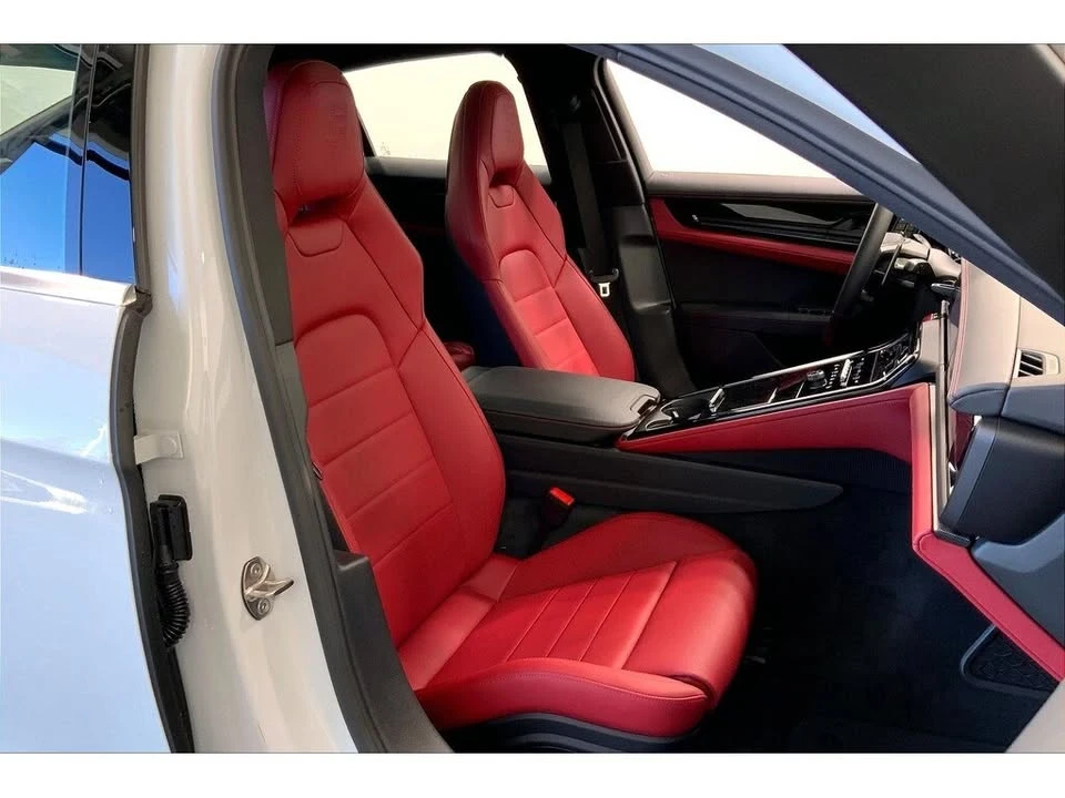 2025 Porsche 976 Panamera - Image 7 of 20