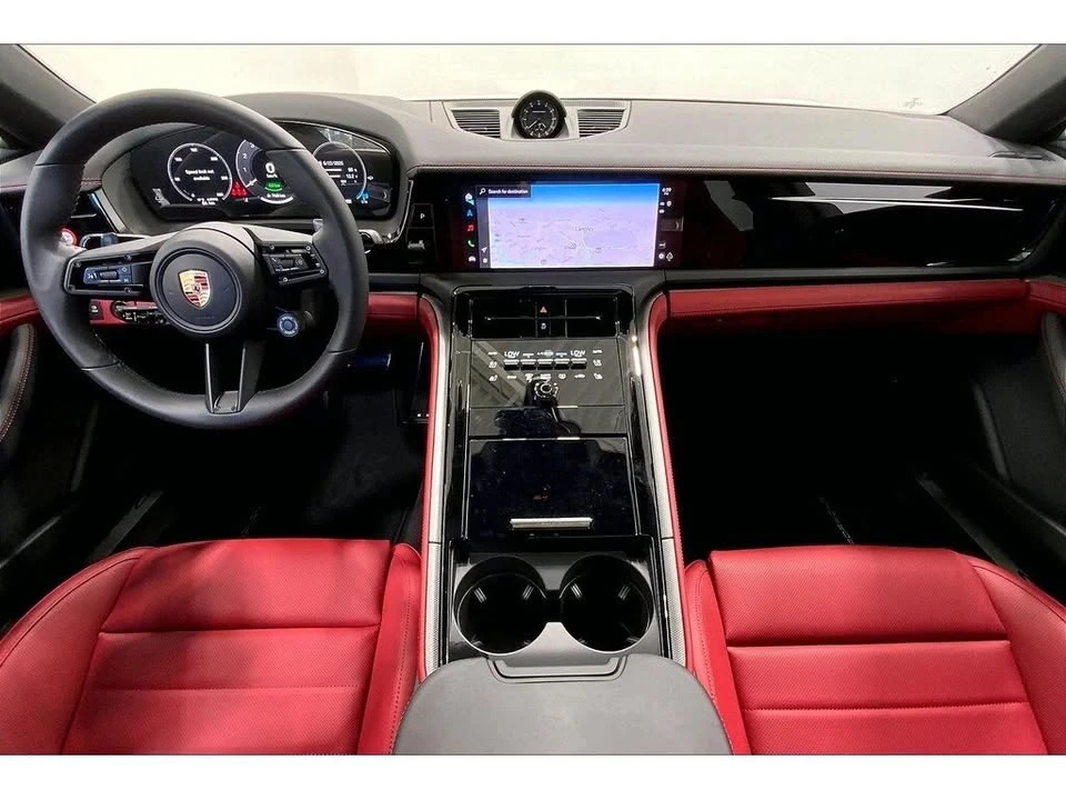 2025 Porsche 976 Panamera - Image 4 of 20