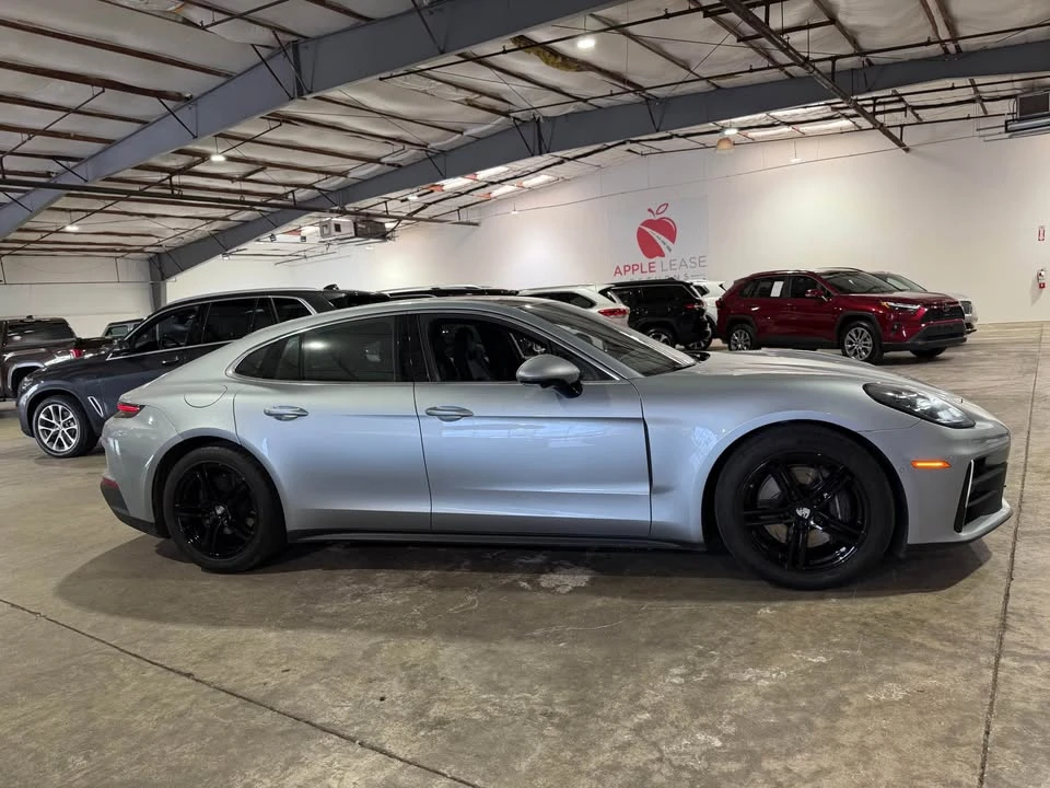 2025 Porsche 976 Panamera - Image 16 of 16
