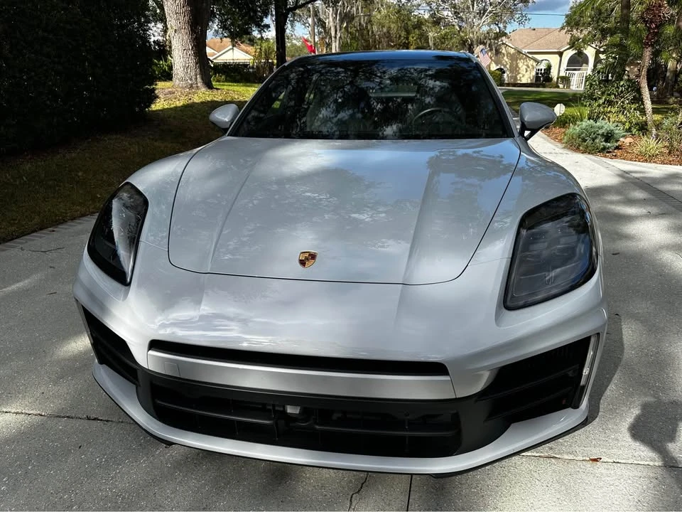 2025 Porsche 976 Panamera - Image 7 of 7