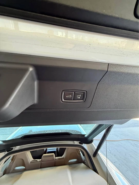 2025 Porsche 976 Panamera - Image 6 of 19