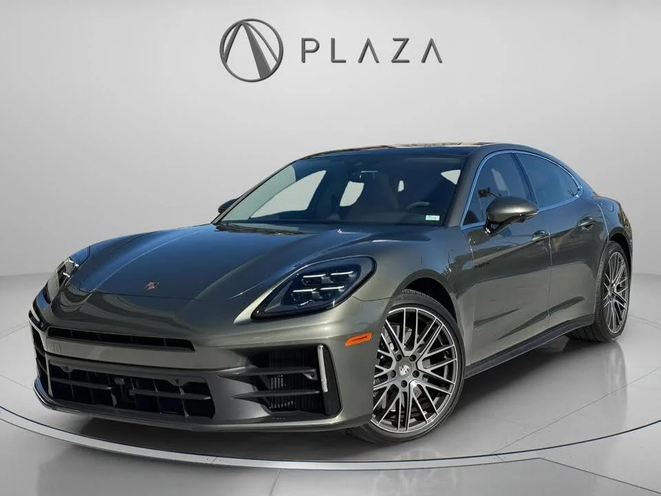 2025 Porsche 976 Panamera - Image 2 of 13
