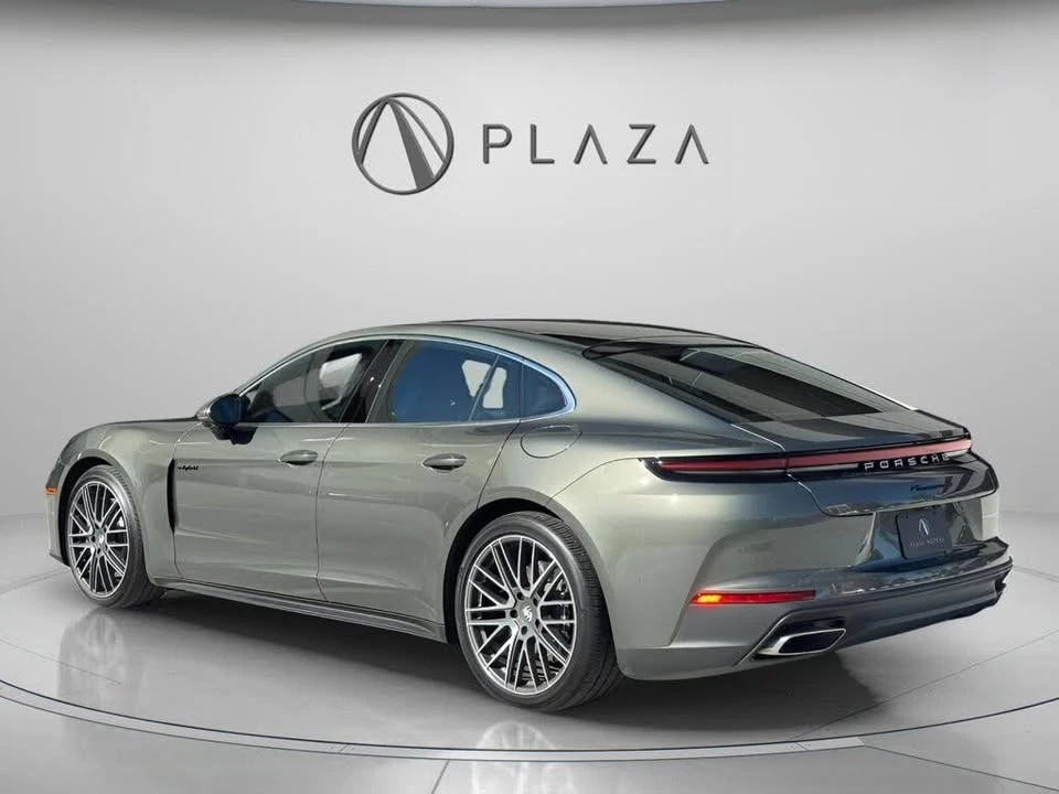 2025 Porsche 976 Panamera - Image 4 of 13