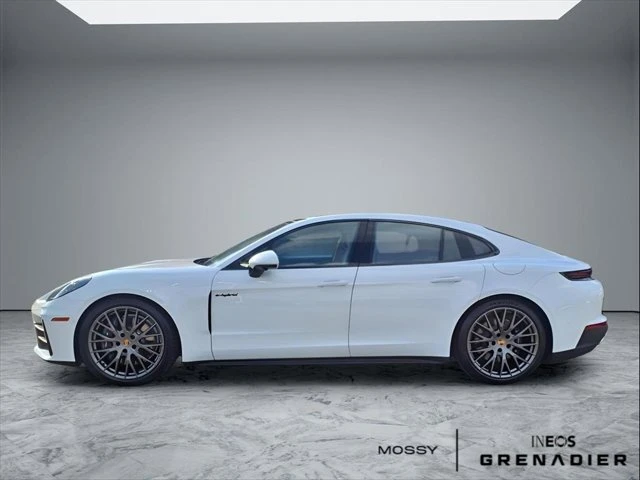 2025 Porsche 976 Panamera - Image 4 of 19