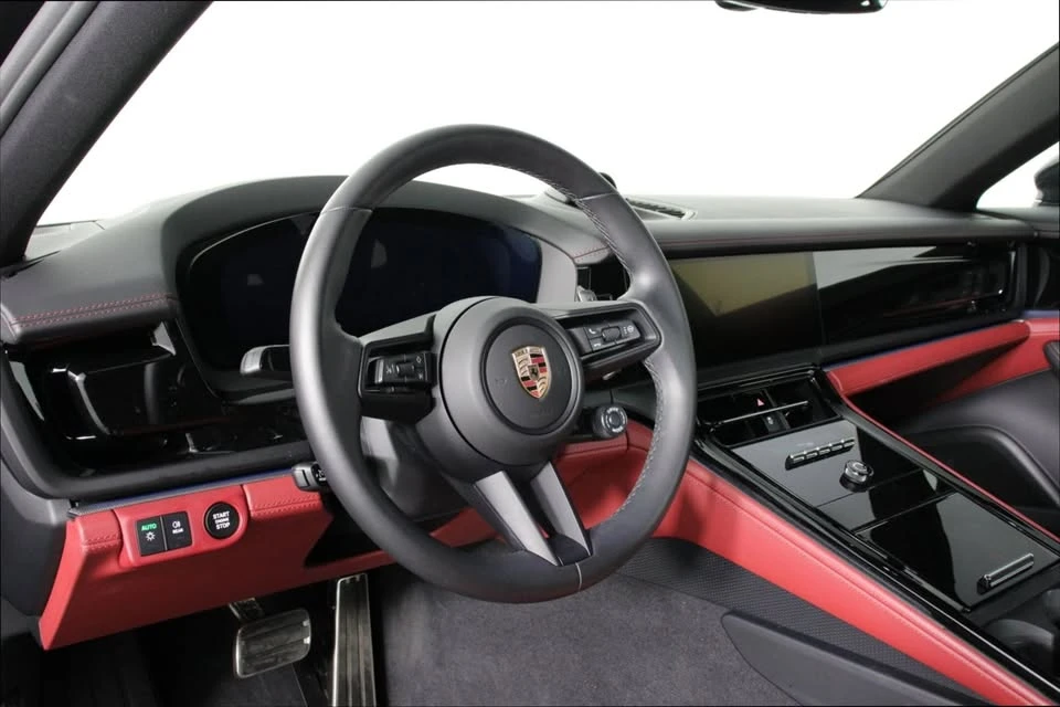 2025 Porsche 976 Panamera - Image 3 of 20