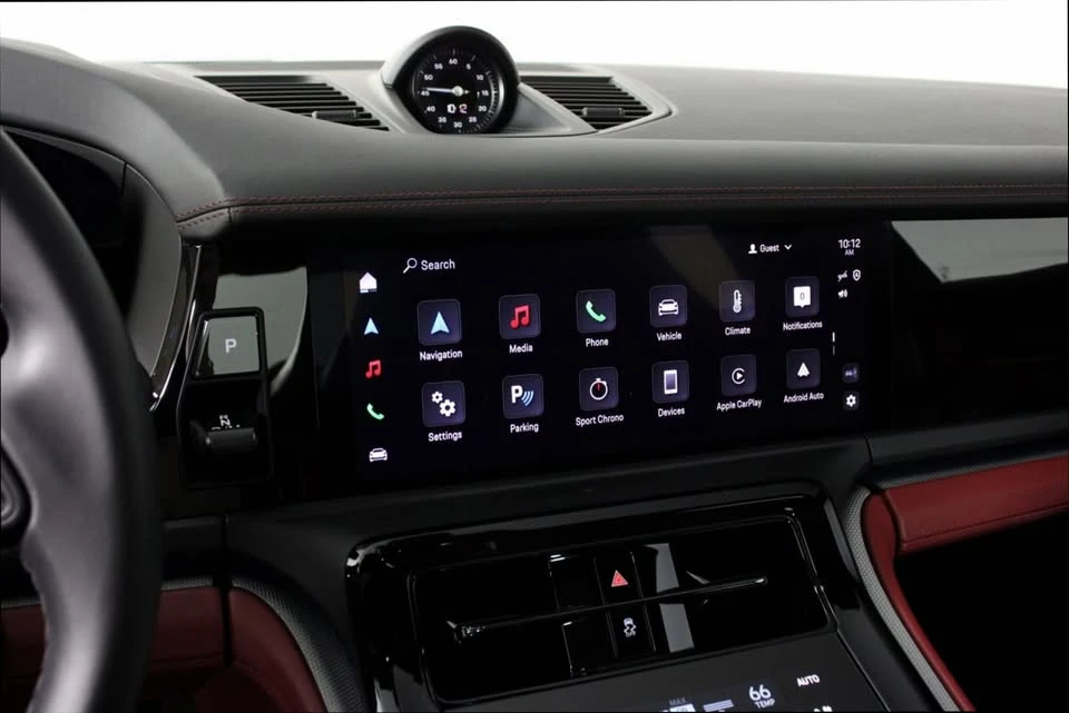 2025 Porsche 976 Panamera - Image 10 of 20
