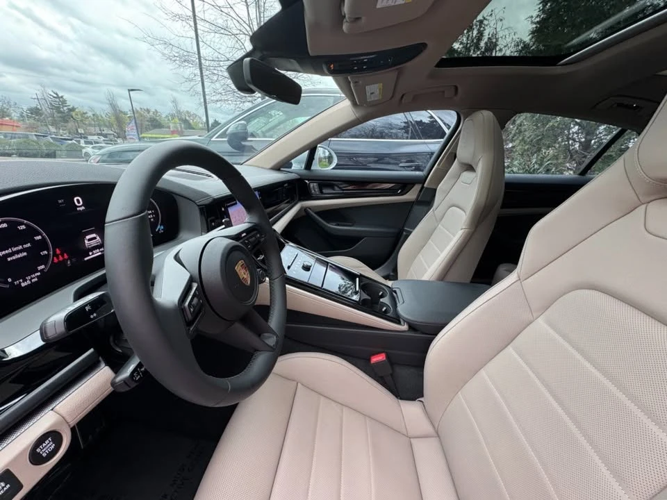 2025 Porsche 976 Panamera - Image 20 of 20