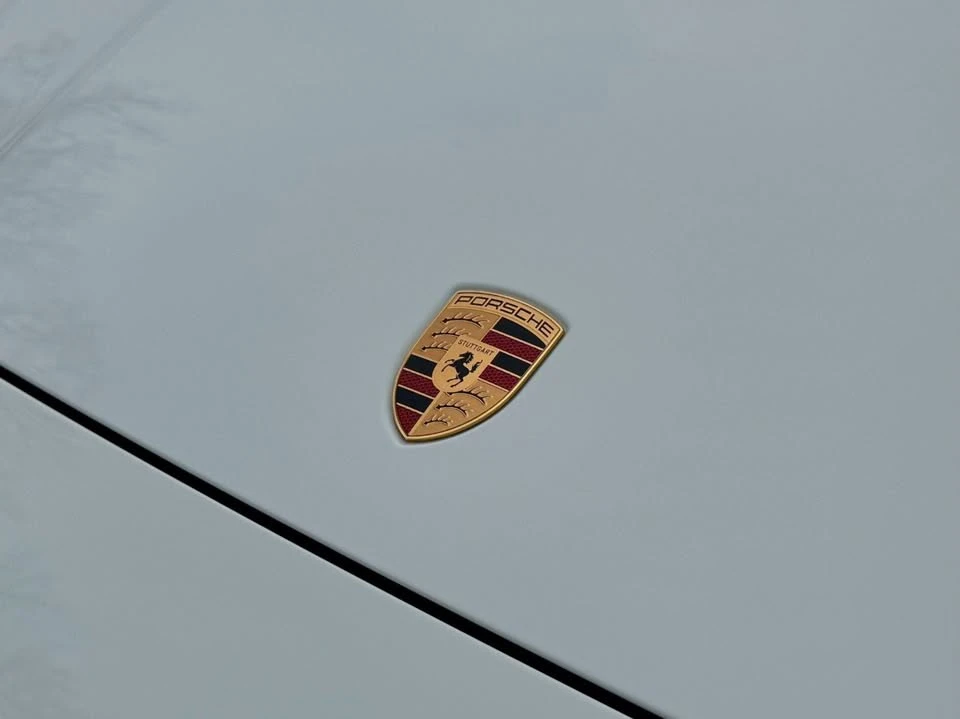 2025 Porsche 976 Panamera - Image 14 of 20