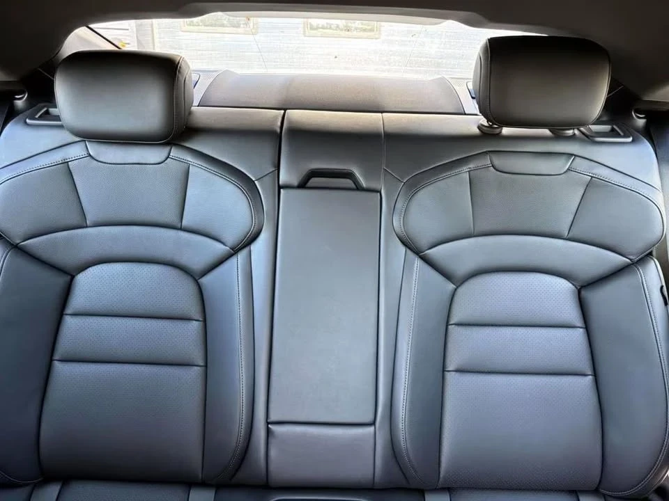 2025 Porsche Taycan - Image 15 of 15