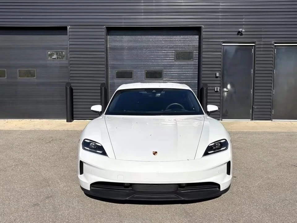 2025 Porsche Taycan - Image 2 of 15