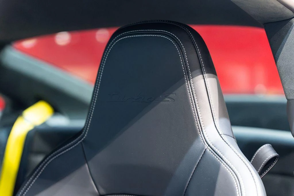 2025 Porsche 992 Turbo - Image 6 of 31