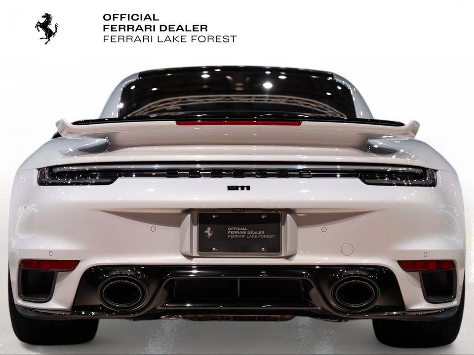 2025 Porsche 992 Turbo - Image 11 of 31