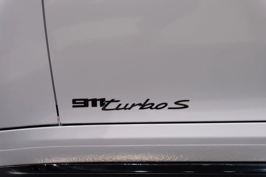 2025 Porsche 992 Turbo - Image 16 of 31