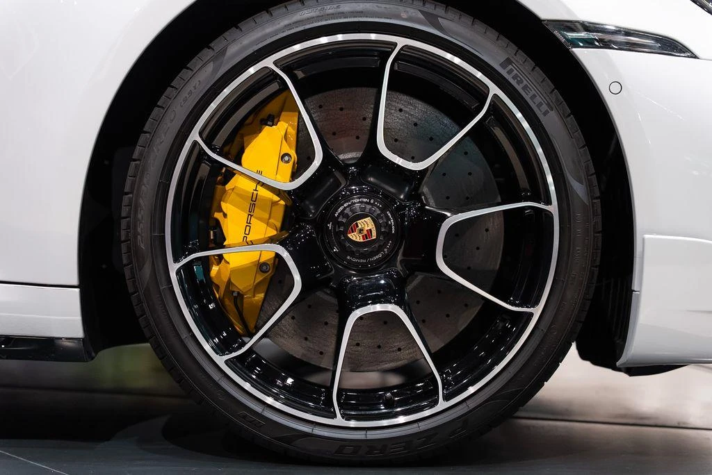 2025 Porsche 992 Turbo - Image 20 of 31