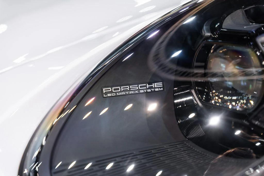2025 Porsche 992 Turbo - Image 24 of 31