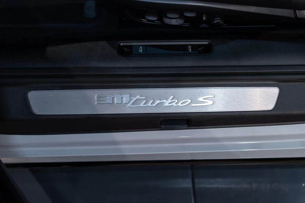 2025 Porsche 992 Turbo - Image 30 of 31