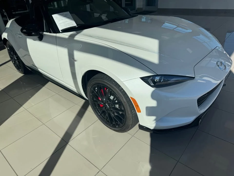 2025 Mazda ND MX-5 Miata - Image 3 of 7
