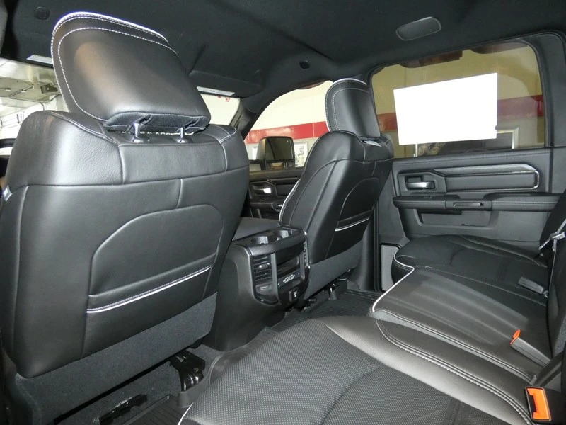 2025 Ram 2500 - Image 24 of 31