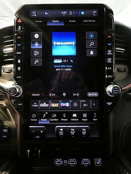 2025 Ram 2500 - Image 13 of 21