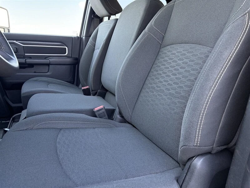 2025 Ram 2500 - Image 11 of 25
