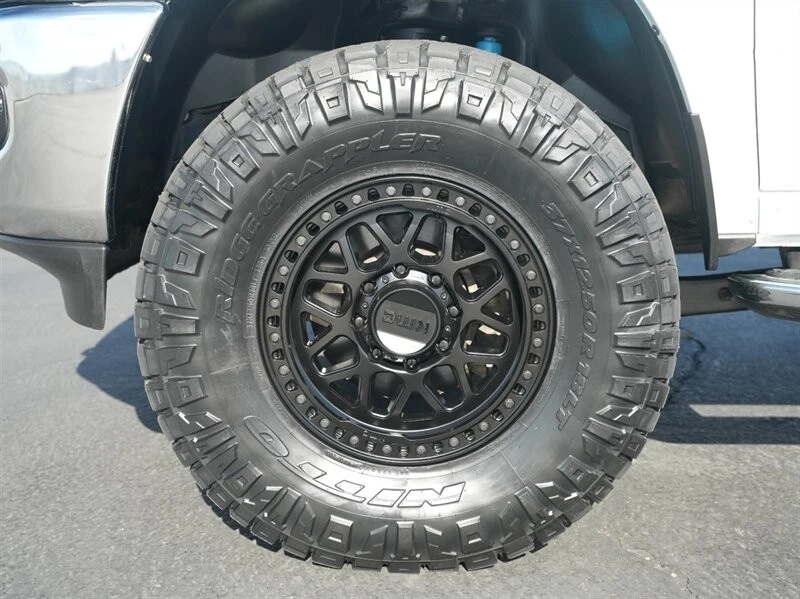 2025 Ram 2500 - Image 8 of 25