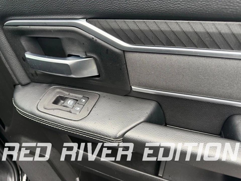 2025 Ram 2500 - Image 21 of 21