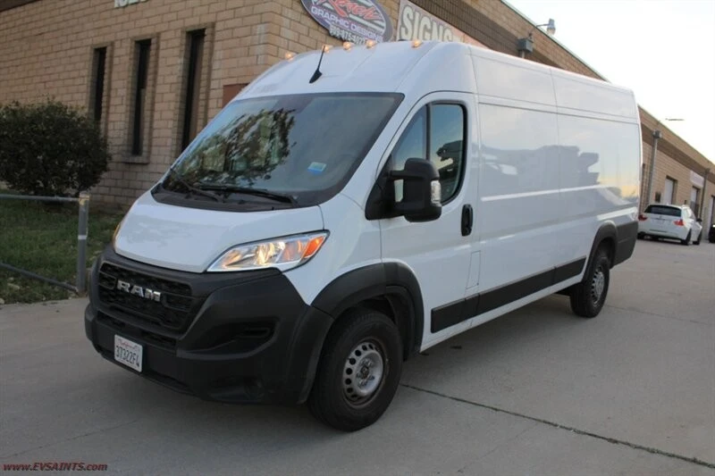 2025 Ram ProMaster - Image 2 of 19