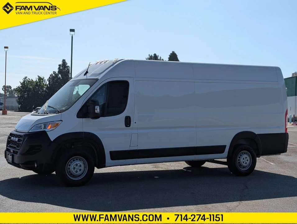 2025 Ram ProMaster - Image 4 of 12