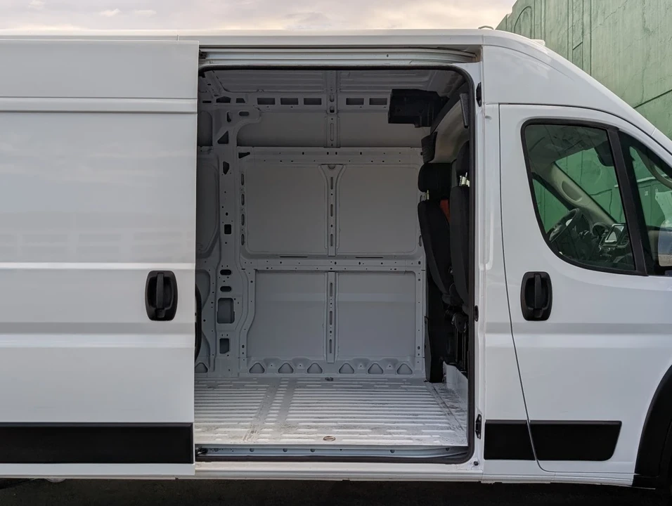 2025 Ram ProMaster - Image 10 of 12