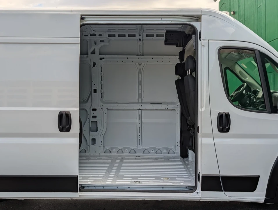 2025 Ram ProMaster - Image 10 of 12